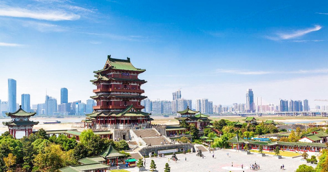 南昌_2025年澳门正版免费,揭露勘察仔细释义、解释与落实